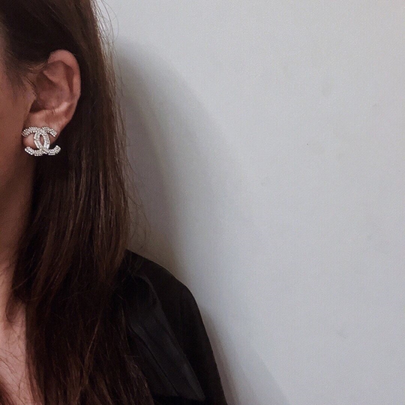 Ch**el earrings